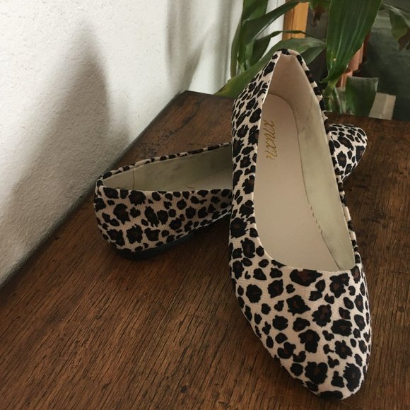 XNUX&E Shoes - Leopard Print Shoes